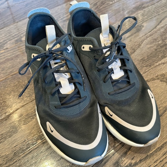 Nike AirMax Dia Women’s 9.5 - Picture 2 of 6